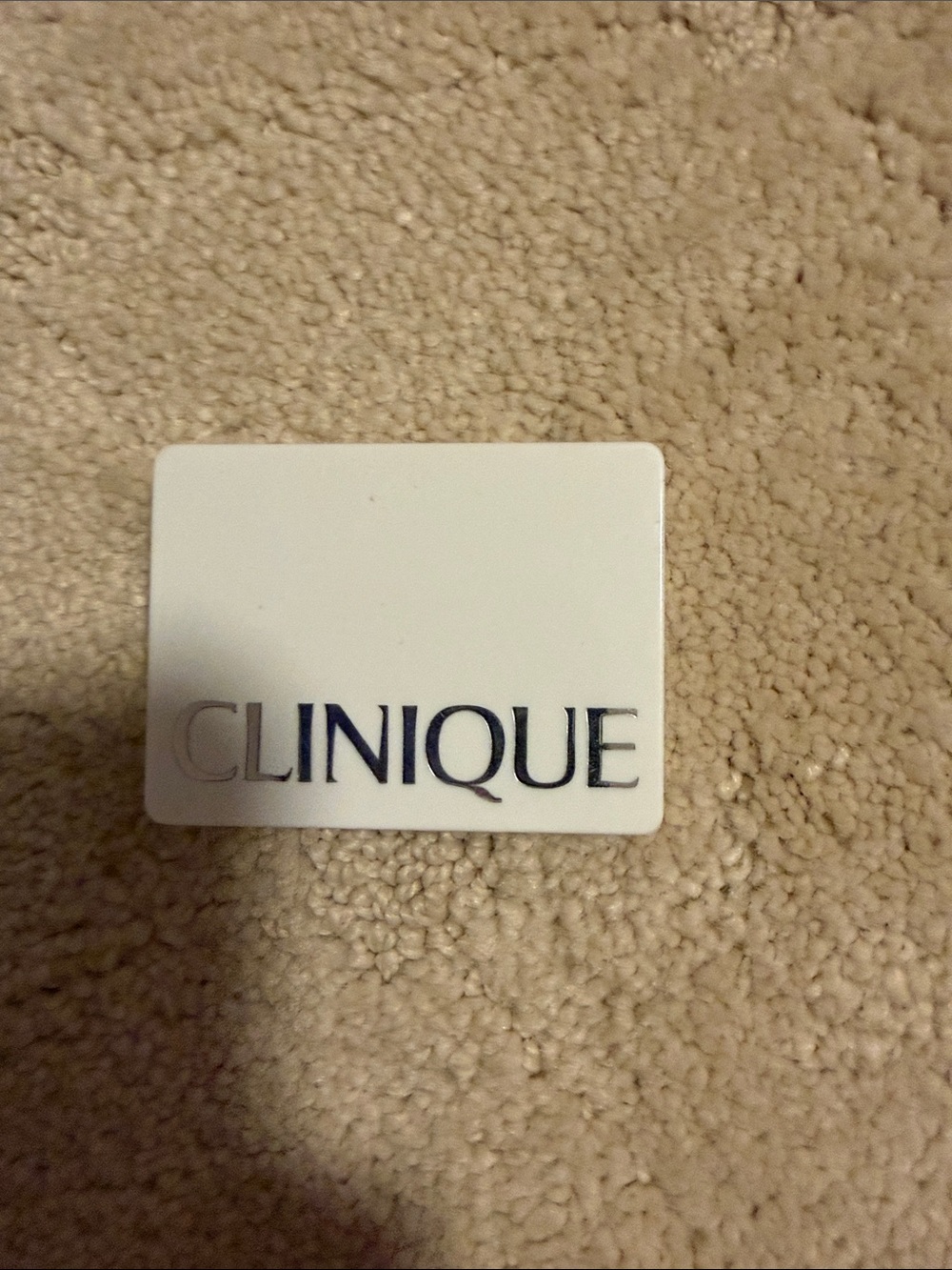 New Clinique Eyeshadow Trio Palette in Lavender Shade 10 Going Steady - Picture 3 of 3